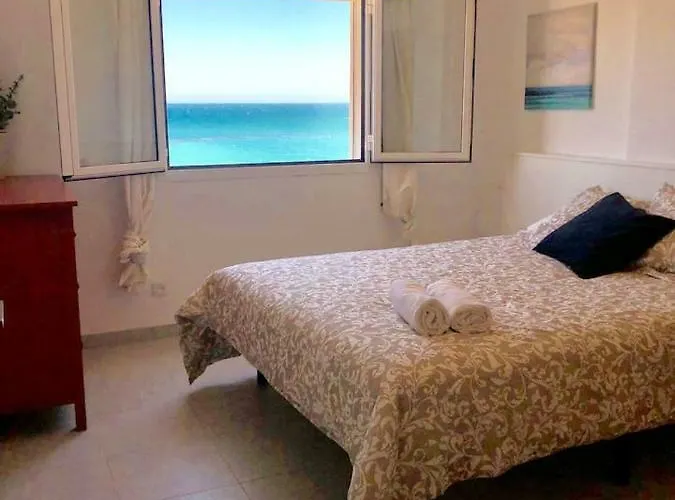 شقة Impresionante 1ª Linea De Playa... فوينخيرولا